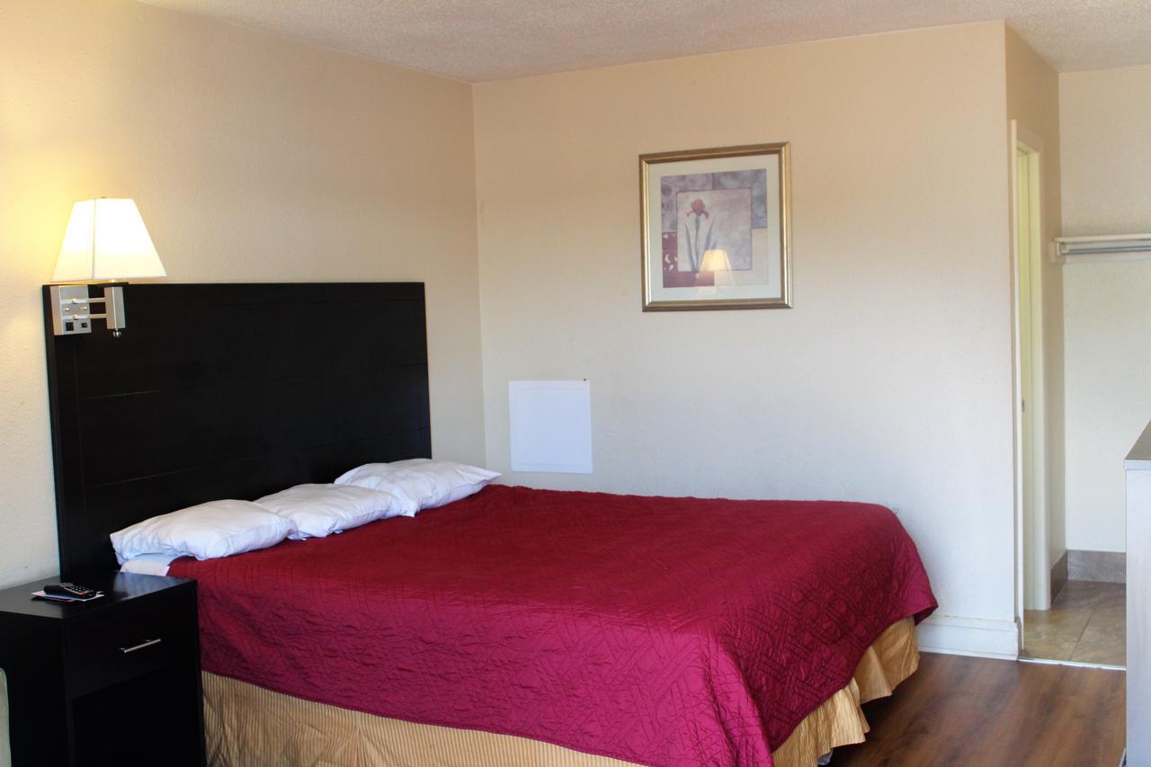 Fairview Inn Wilmington Bagian luar foto